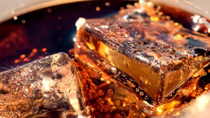 Verità o falsità? Bere Coca o Pepsi può influenzare le dimensioni dei...