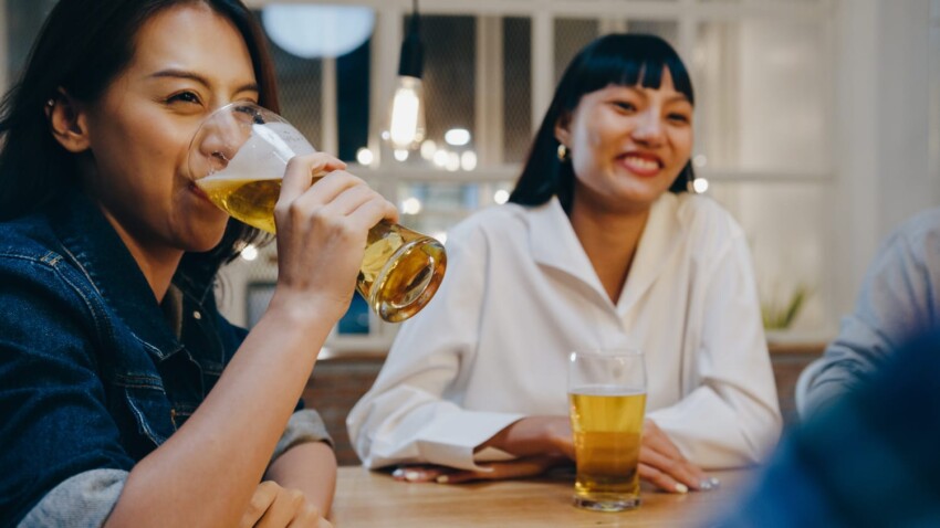 Evitare l alcool per avere la pancia piatta