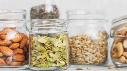 Gli alimenti del benessere: semi e frutta secca